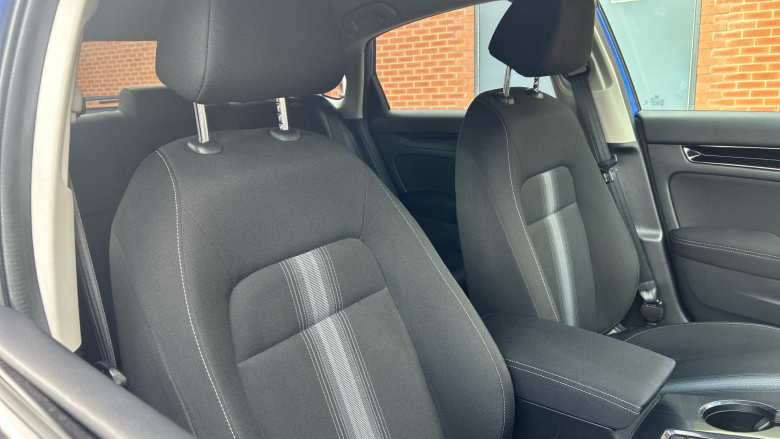 Honda Civic 2.0 eHEV Elegance 5dr CVT Hybrid Hatchback